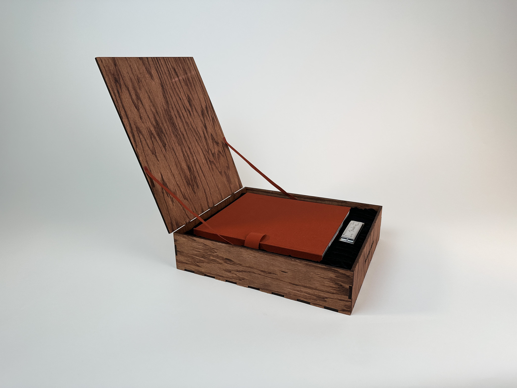 Folk Box 5