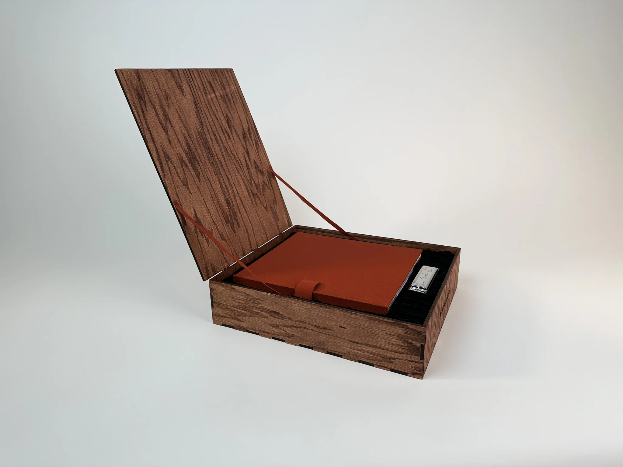 Folk Box 5